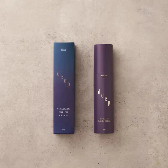 【101人に聞いた】大学生彼女がもらって嬉しいクリスマスプレゼントおすすめ人気ランキング｜予算別・交際期間別に喜ぶギフトを紹介